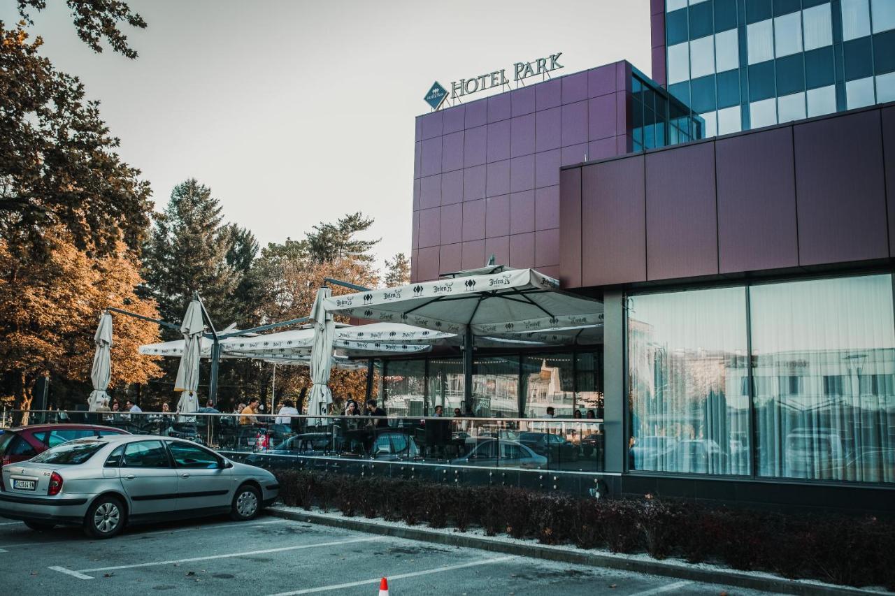 Hotel Park Doboj Exterior photo